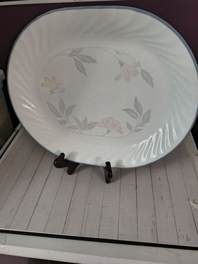 Corelle Pink Trio Pattern Oval Serving Platter 12"